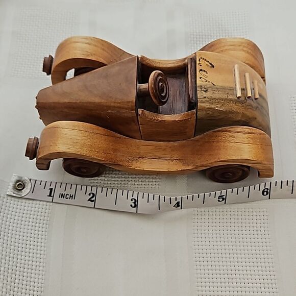 Cuba Hand-Made Vintage Antique Ford Wooden Toy Car 6"- 3" - Picture 16 of 16